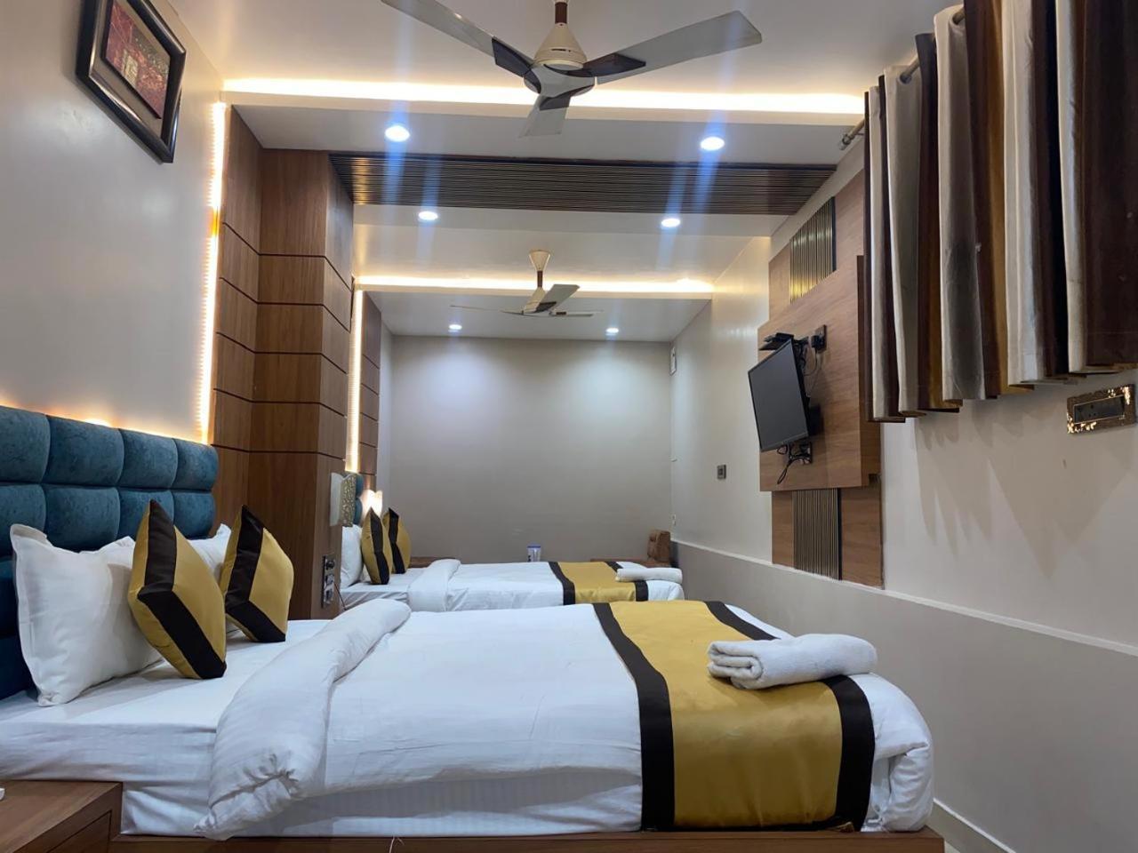 Hotel New Grand Deoghar Bagian luar foto