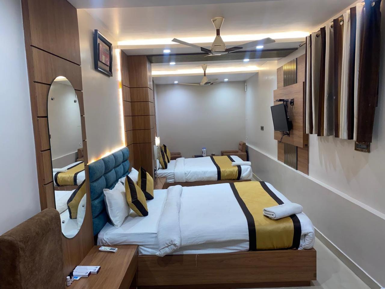Hotel New Grand Deoghar Bagian luar foto