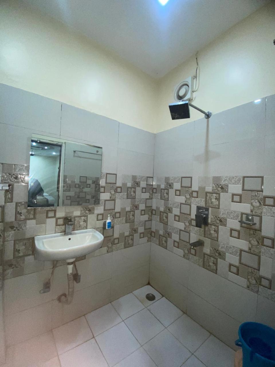 Hotel New Grand Deoghar Bagian luar foto